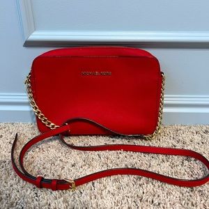 Michael Kors Red Jet Set Crossbody Purse